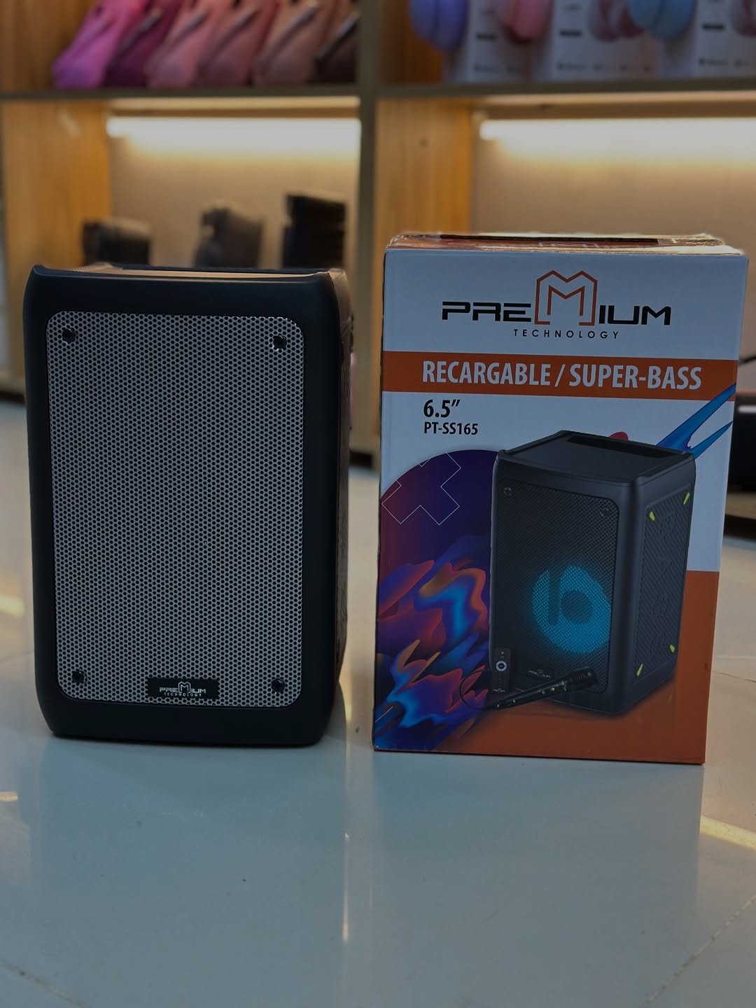 Parlante Cabina Bluetooth 6.5" Premium PT-SS165 Micrófono Inalámbrico